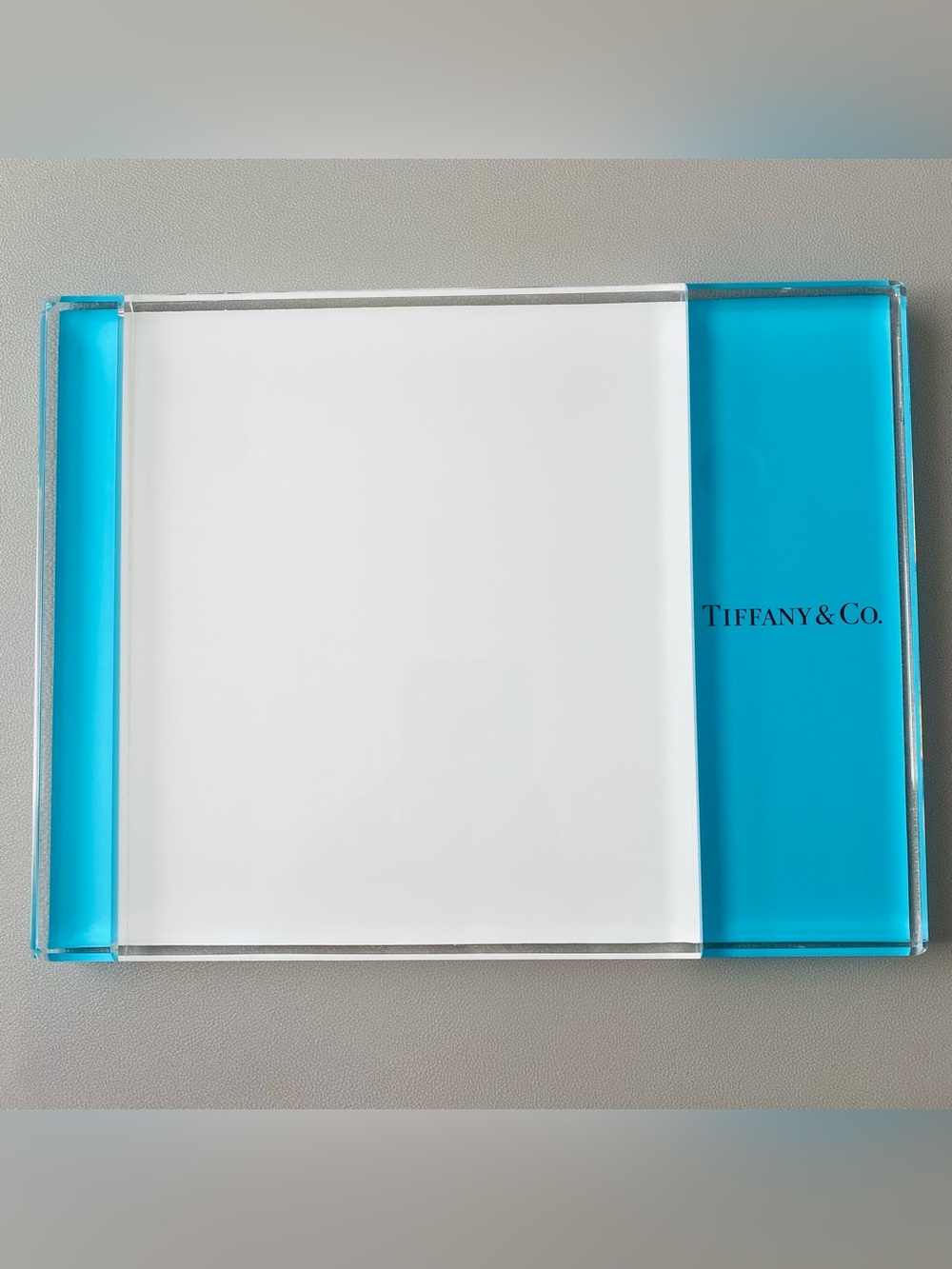 Tiffany & Co. Store Glass display